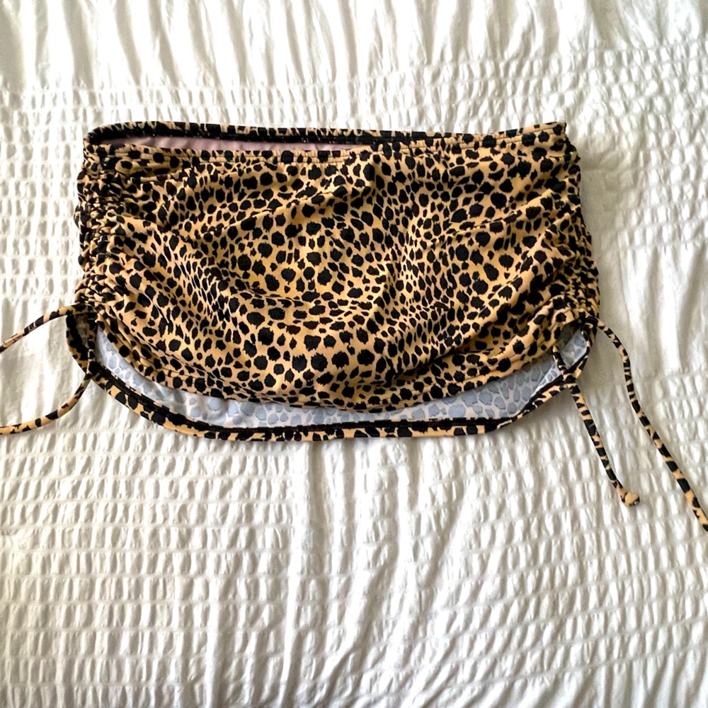Small Victorias Secret Cheetah bikini skirt 🐆✨